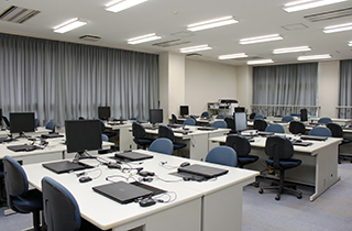 コンピュータ室